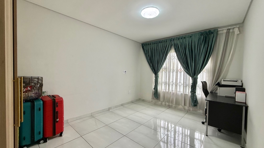 To Let 4 Bedroom Property for Rent in Aerorand Mpumalanga