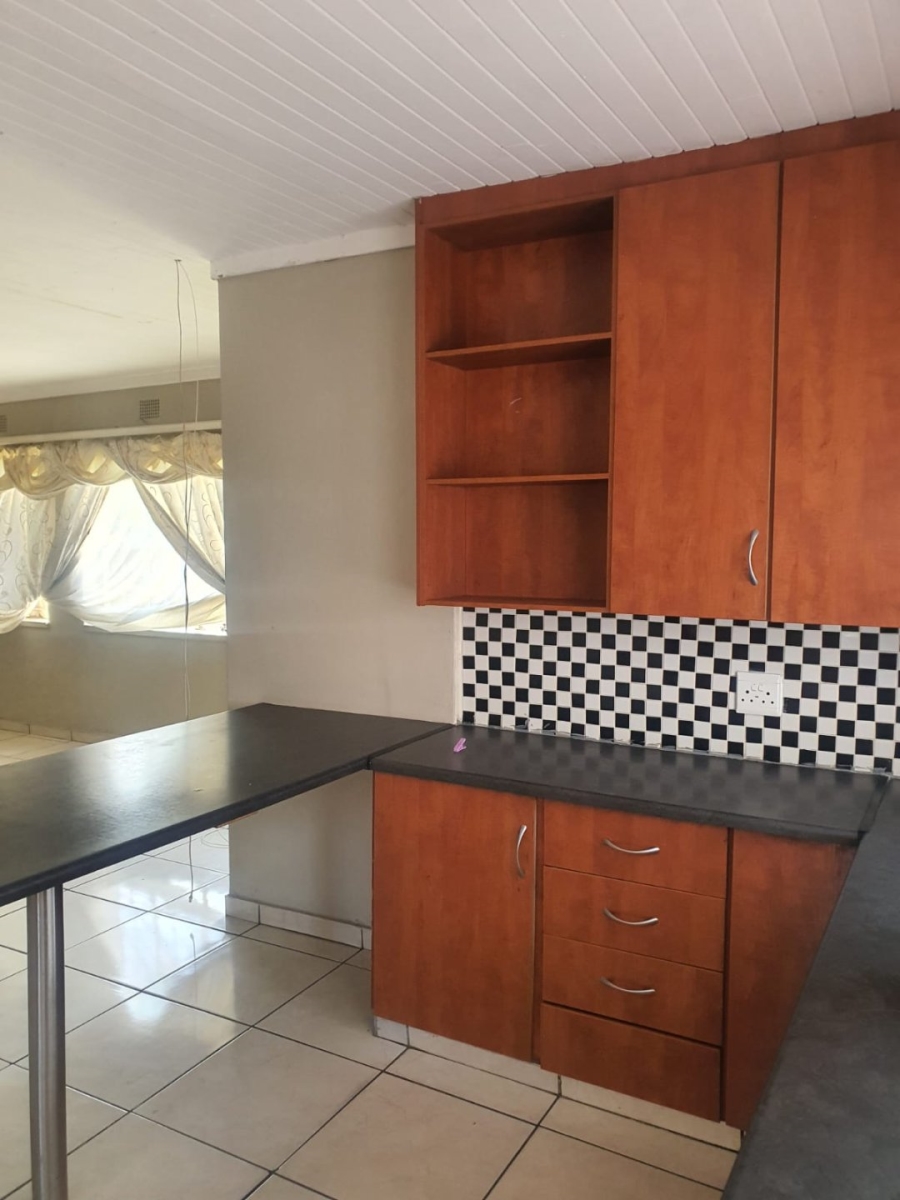 To Let 3 Bedroom Property for Rent in Witbank Ext 16 Mpumalanga