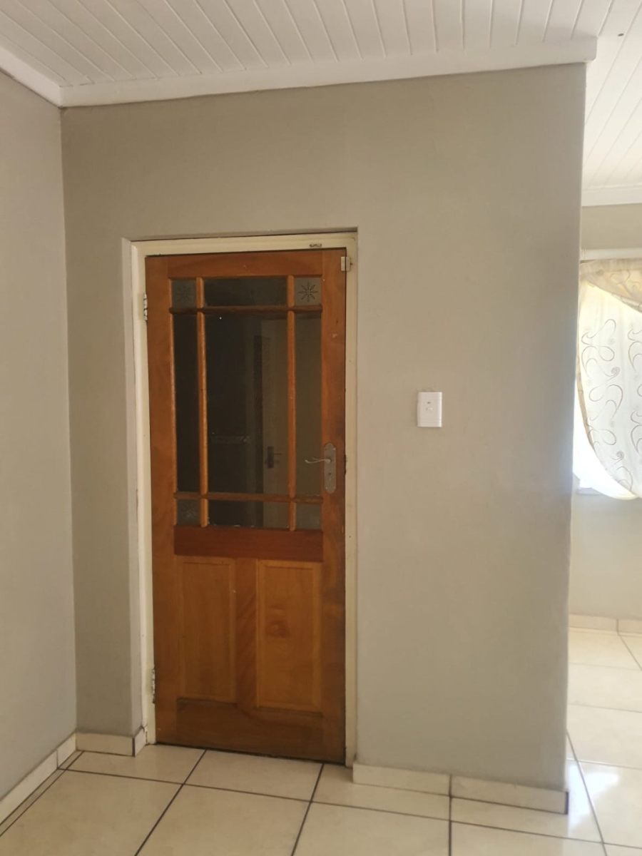 To Let 3 Bedroom Property for Rent in Witbank Ext 16 Mpumalanga
