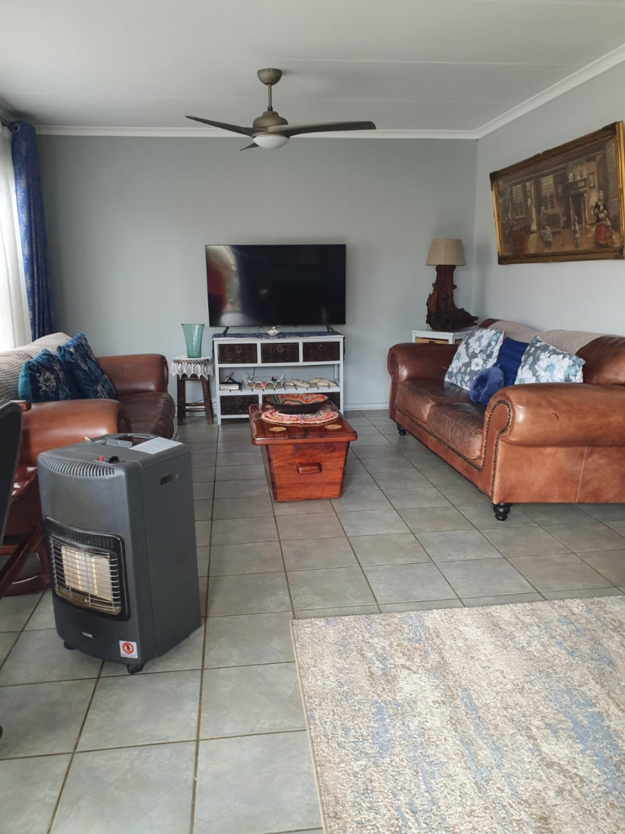To Let 3 Bedroom Property for Rent in Reyno Ridge Mpumalanga