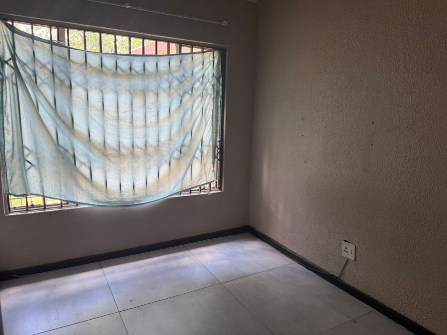 To Let 2 Bedroom Property for Rent in Witbank Ext 12 Mpumalanga