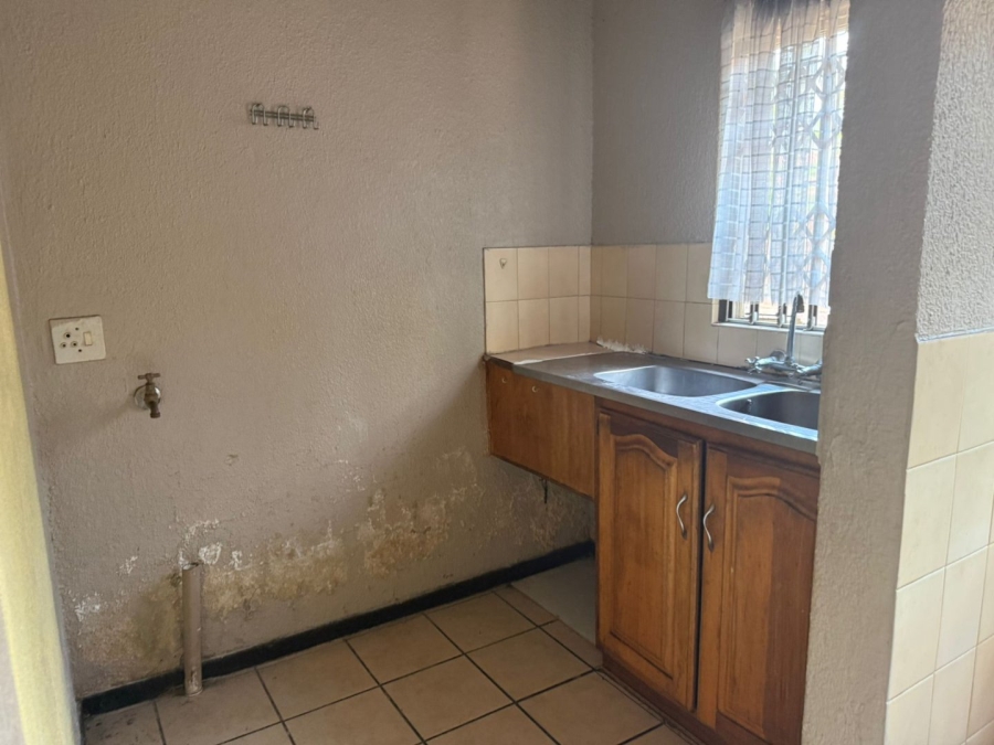 To Let 2 Bedroom Property for Rent in Witbank Ext 12 Mpumalanga