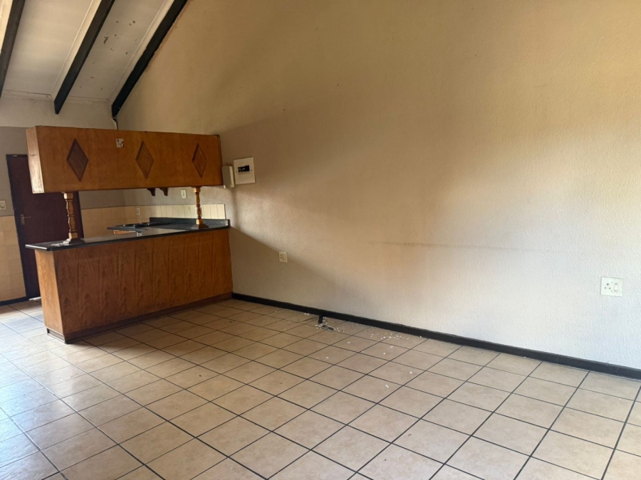 To Let 2 Bedroom Property for Rent in Witbank Ext 12 Mpumalanga