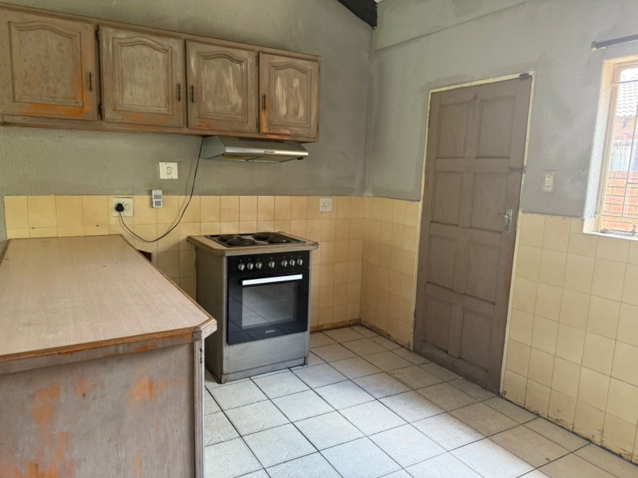 To Let 2 Bedroom Property for Rent in Witbank Ext 12 Mpumalanga