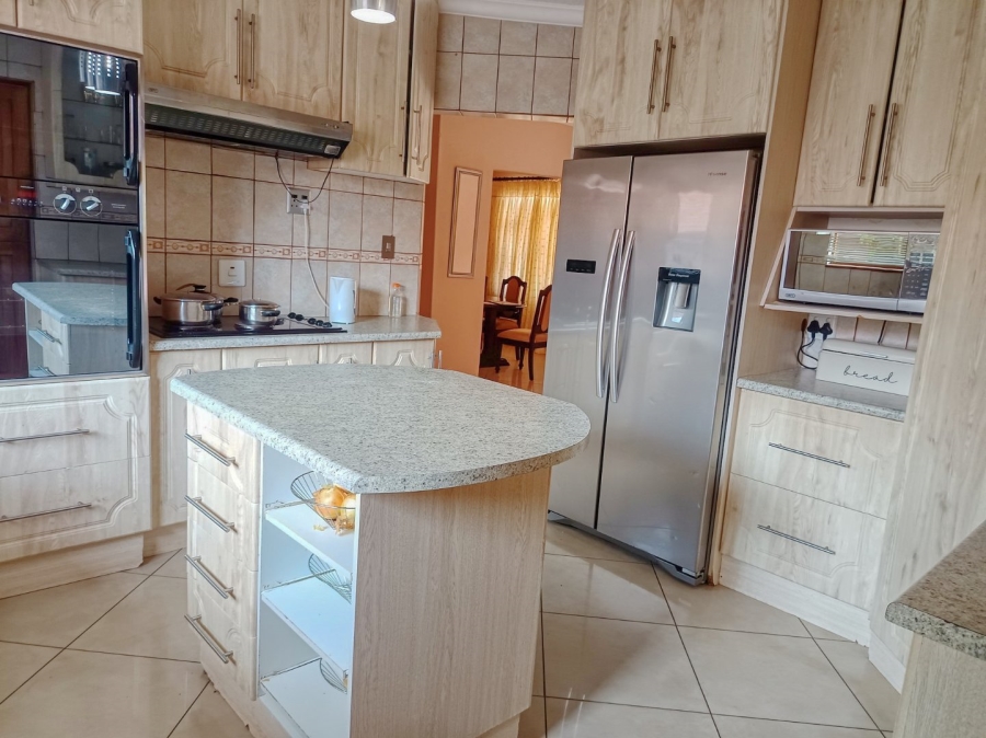 4 Bedroom Property for Sale in White River Ext 49 Mpumalanga