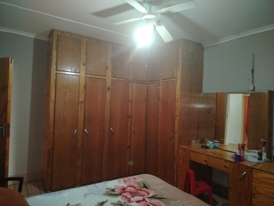 To Let 4 Bedroom Property for Rent in Witbank Ext 16 Mpumalanga