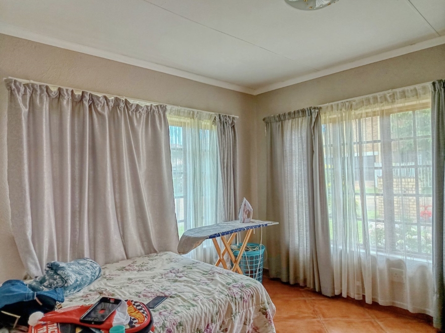 3 Bedroom Property for Sale in White River Ext 49 Mpumalanga