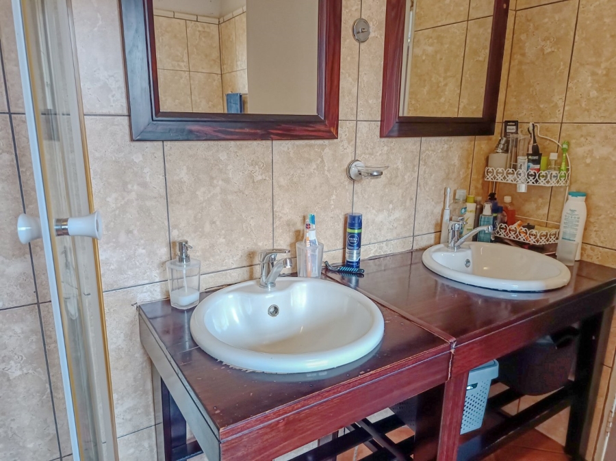 3 Bedroom Property for Sale in White River Ext 49 Mpumalanga