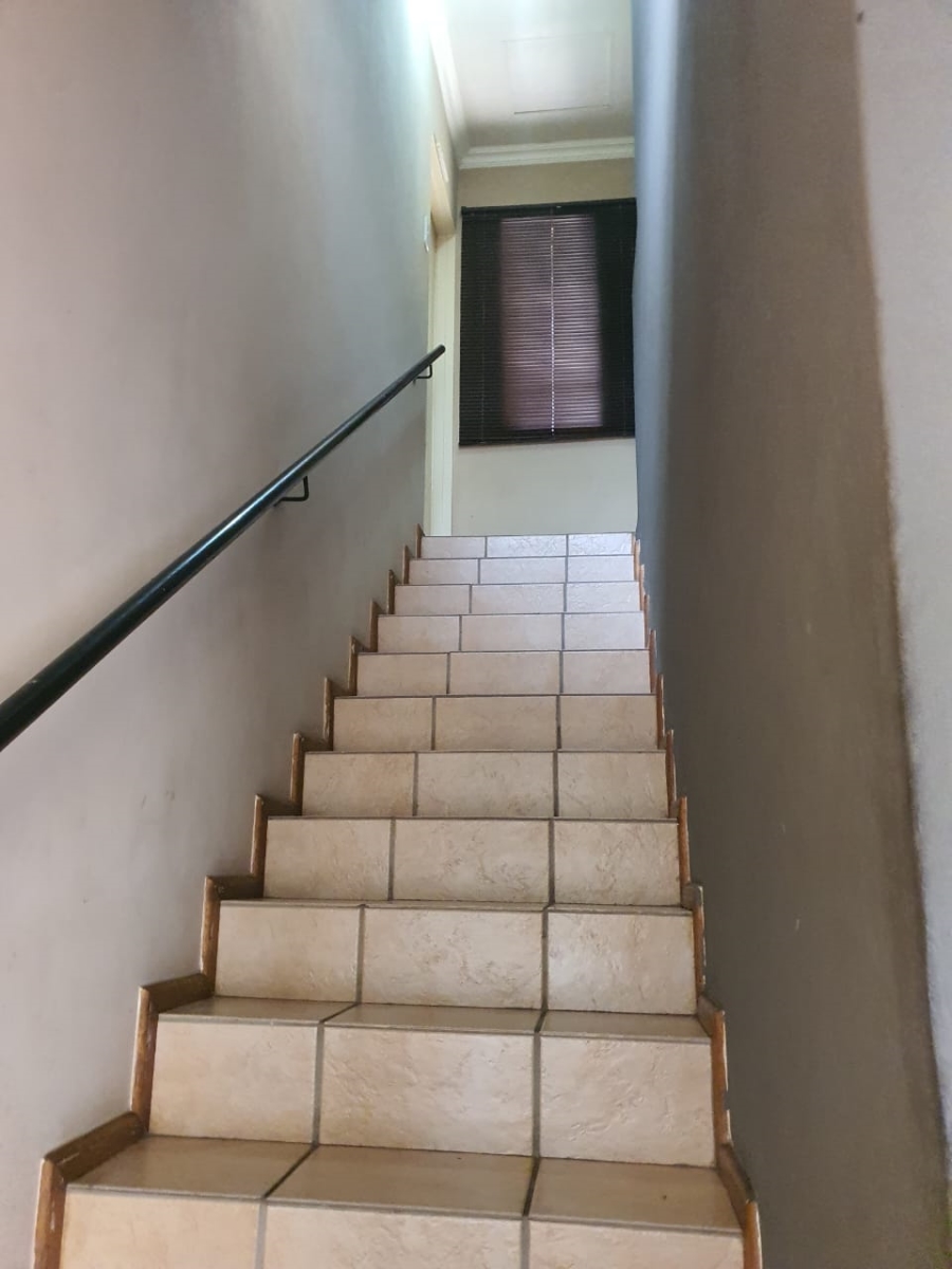 To Let 4 Bedroom Property for Rent in Ben Fleur Mpumalanga