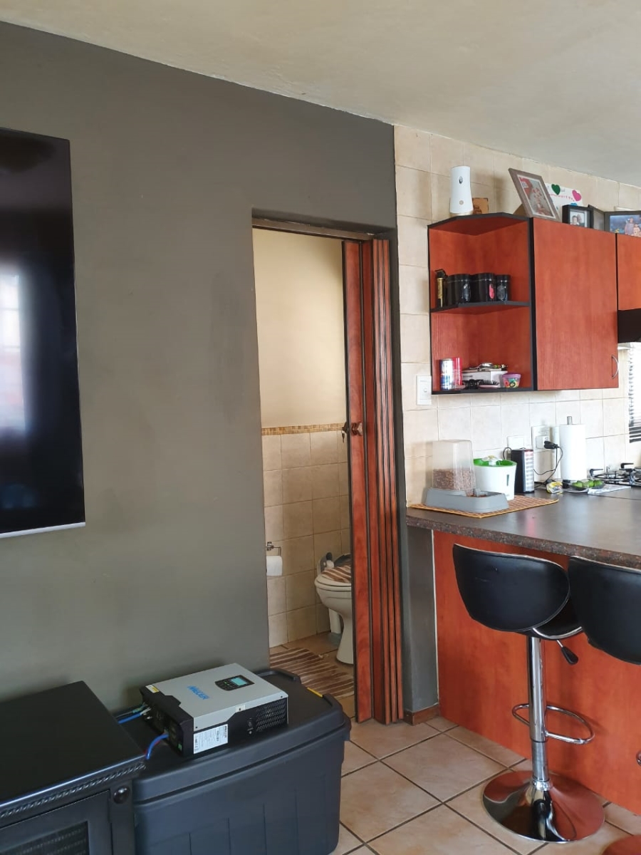 To Let 4 Bedroom Property for Rent in Ben Fleur Mpumalanga