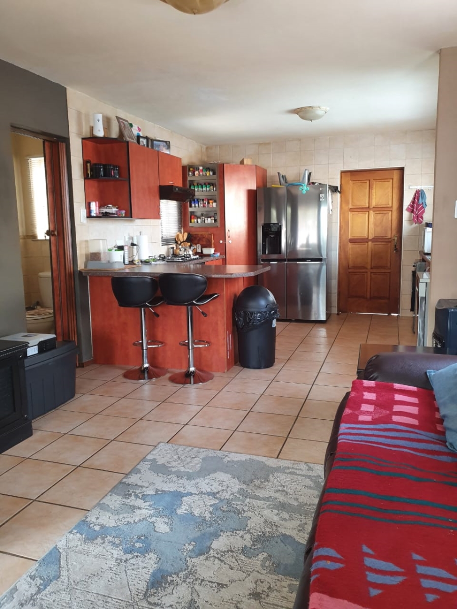 To Let 4 Bedroom Property for Rent in Ben Fleur Mpumalanga