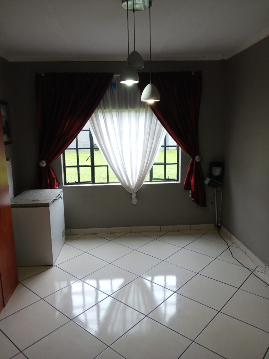 To Let 3 Bedroom Property for Rent in Model Park Mpumalanga