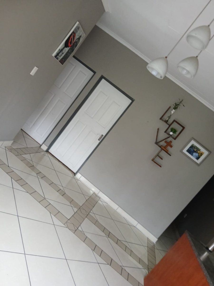 To Let 3 Bedroom Property for Rent in Model Park Mpumalanga