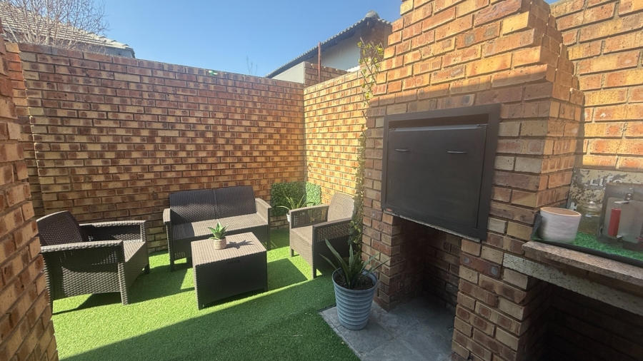 3 Bedroom Property for Sale in Roberts Estate Mpumalanga