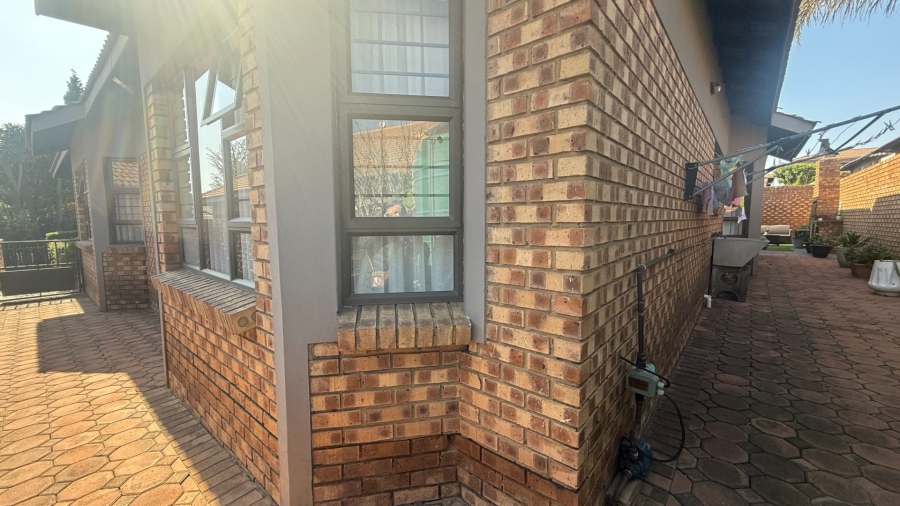 3 Bedroom Property for Sale in Roberts Estate Mpumalanga