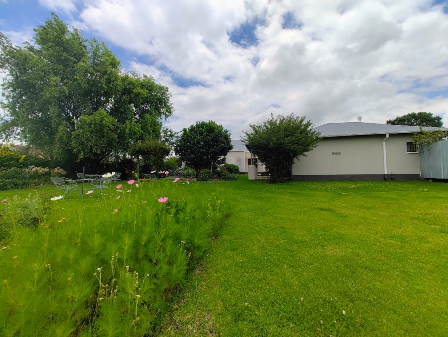 6 Bedroom Property for Sale in Wakkerstroom Mpumalanga