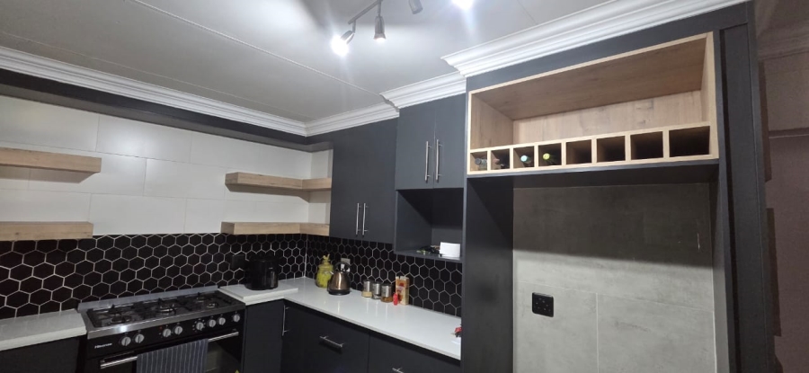 To Let 4 Bedroom Property for Rent in Secunda Mpumalanga