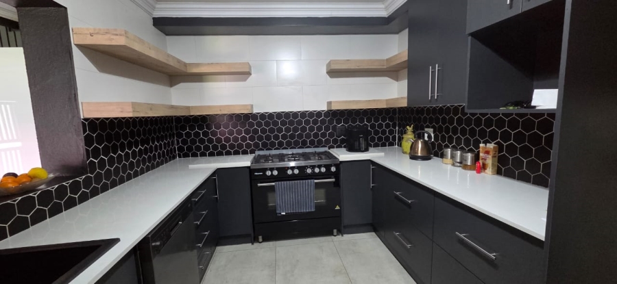 To Let 4 Bedroom Property for Rent in Secunda Mpumalanga