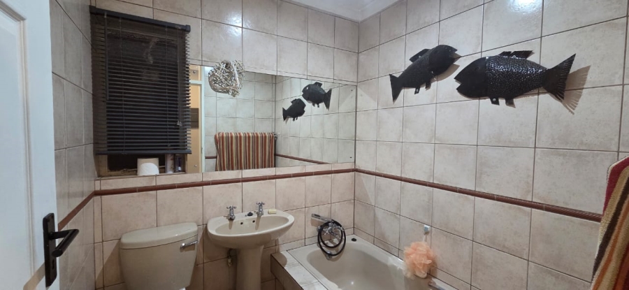 To Let 4 Bedroom Property for Rent in Secunda Mpumalanga