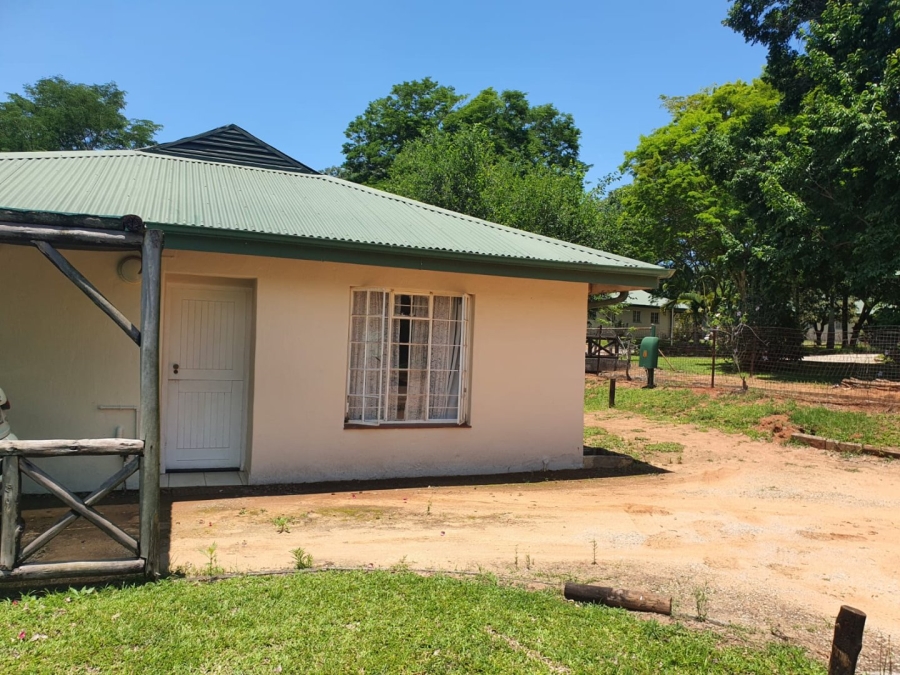 To Let 2 Bedroom Property for Rent in White River Ext 16 Mpumalanga