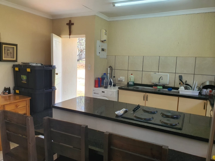 To Let 2 Bedroom Property for Rent in White River Ext 16 Mpumalanga