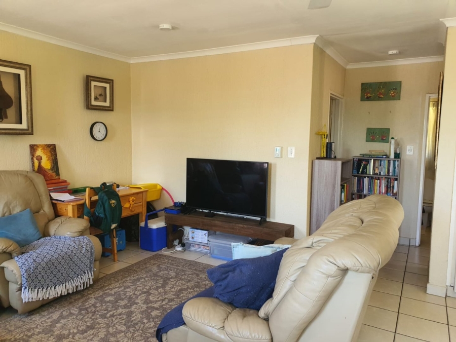 To Let 2 Bedroom Property for Rent in White River Ext 16 Mpumalanga