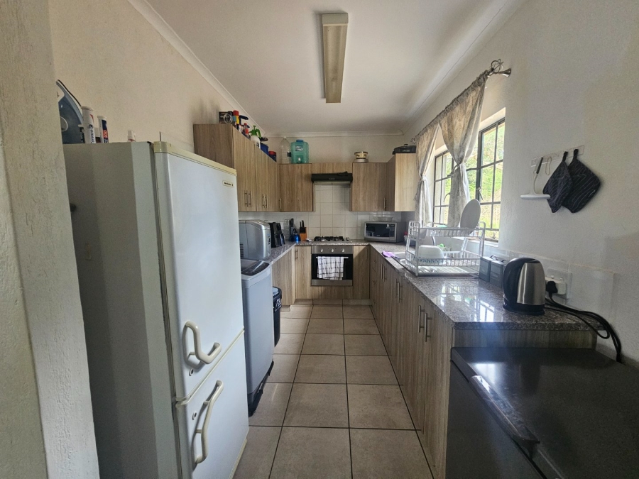To Let 3 Bedroom Property for Rent in White River Rural Mpumalanga