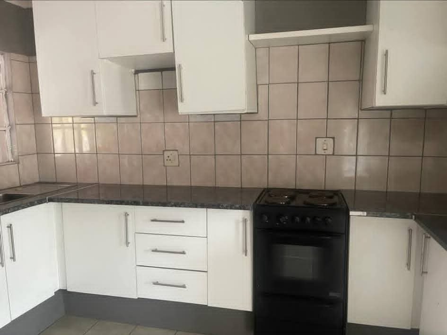 To Let  Bedroom Property for Rent in White River Rural Mpumalanga