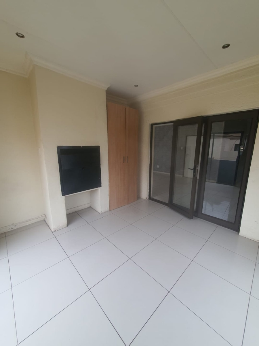 To Let 4 Bedroom Property for Rent in Reyno Ridge Mpumalanga