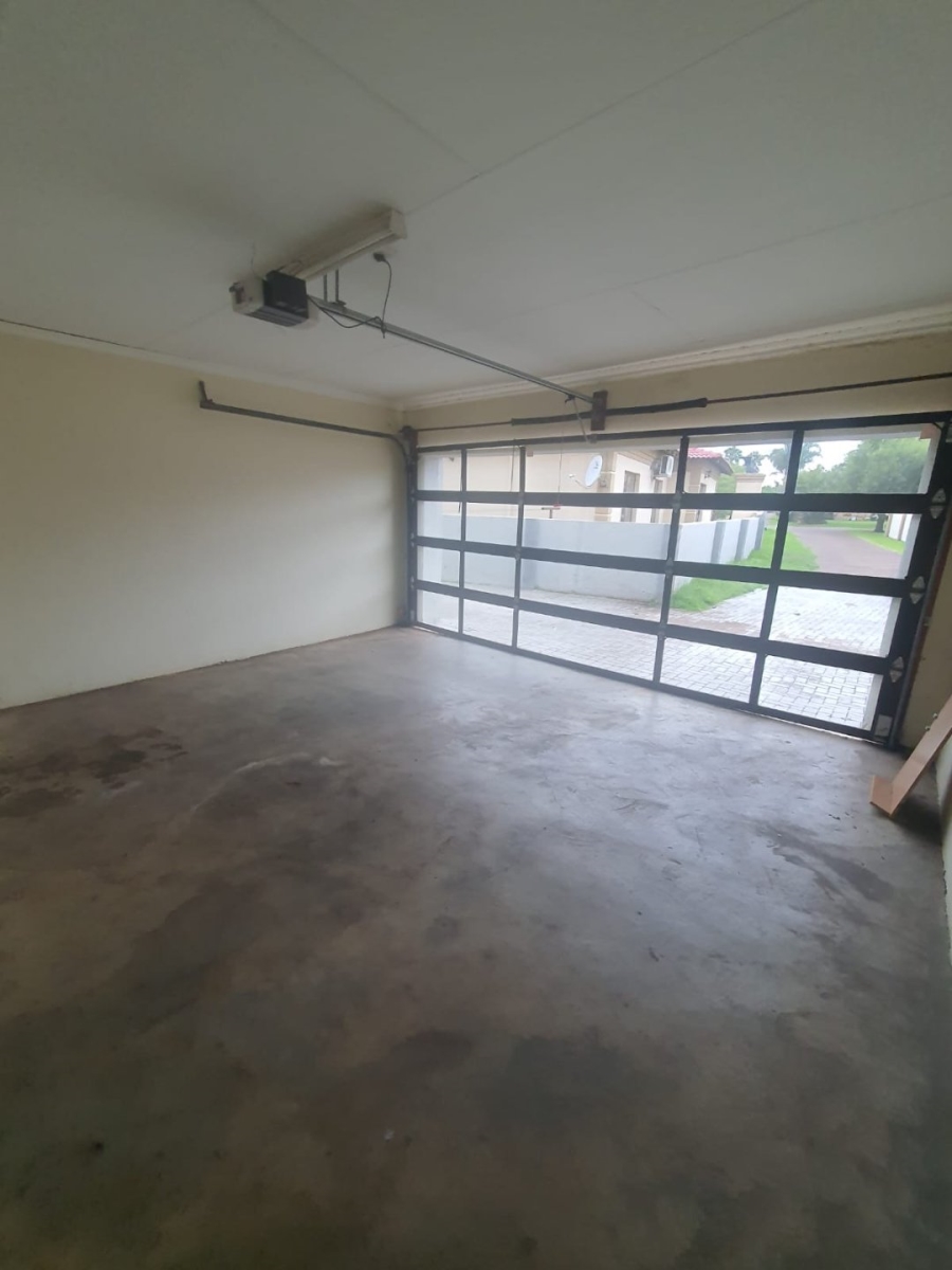 To Let 4 Bedroom Property for Rent in Reyno Ridge Mpumalanga