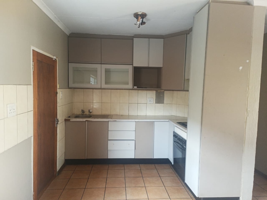 To Let 2 Bedroom Property for Rent in Witbank Ext 10 Mpumalanga