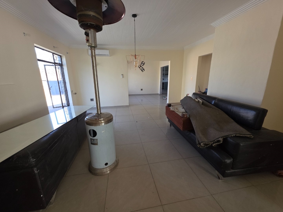 4 Bedroom Property for Sale in Secunda Mpumalanga