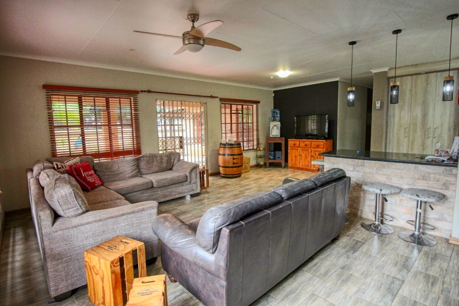 4 Bedroom Property for Sale in White River Ext 18 Mpumalanga