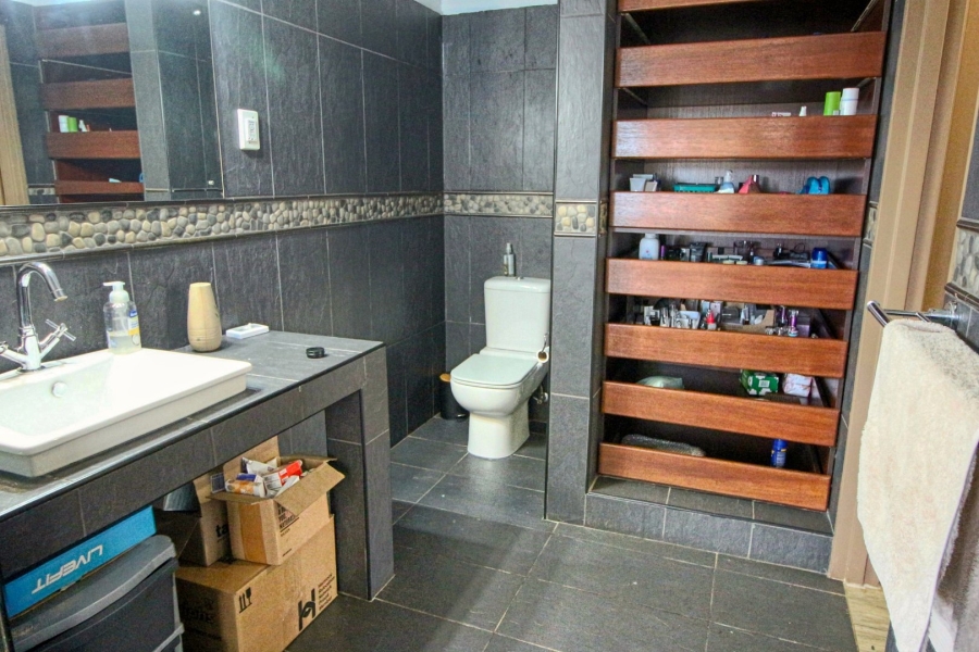 4 Bedroom Property for Sale in White River Ext 18 Mpumalanga