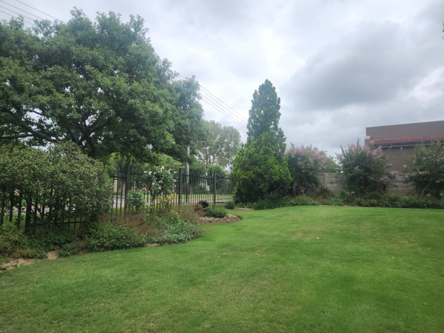 5 Bedroom Property for Sale in Standerton Mpumalanga