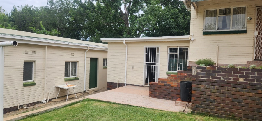 5 Bedroom Property for Sale in Standerton Mpumalanga