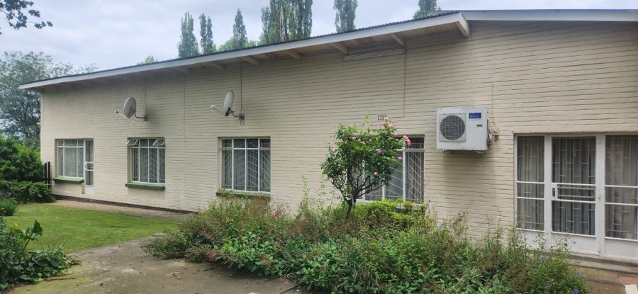 5 Bedroom Property for Sale in Standerton Mpumalanga