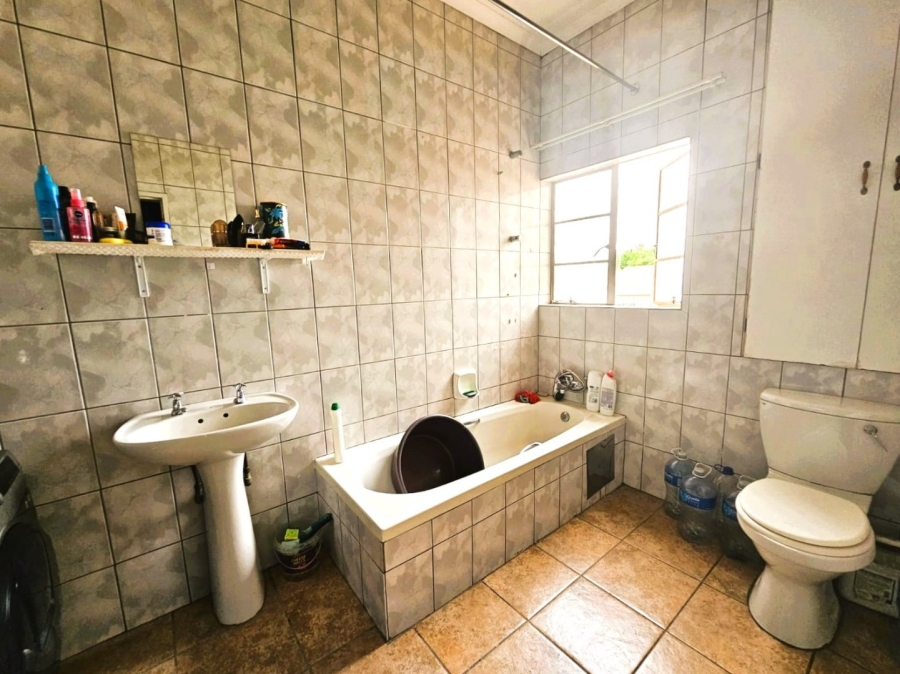 2 Bedroom Property for Sale in Trichardt Mpumalanga
