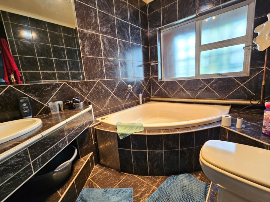 3 Bedroom Property for Sale in Trichardt Mpumalanga