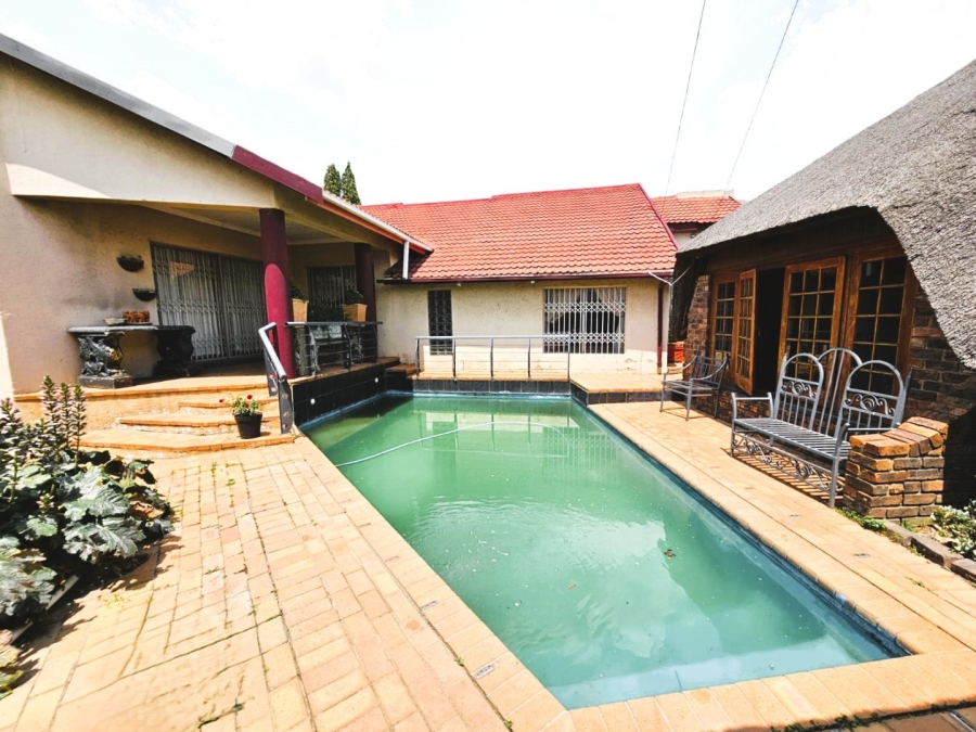3 Bedroom Property for Sale in Trichardt Mpumalanga