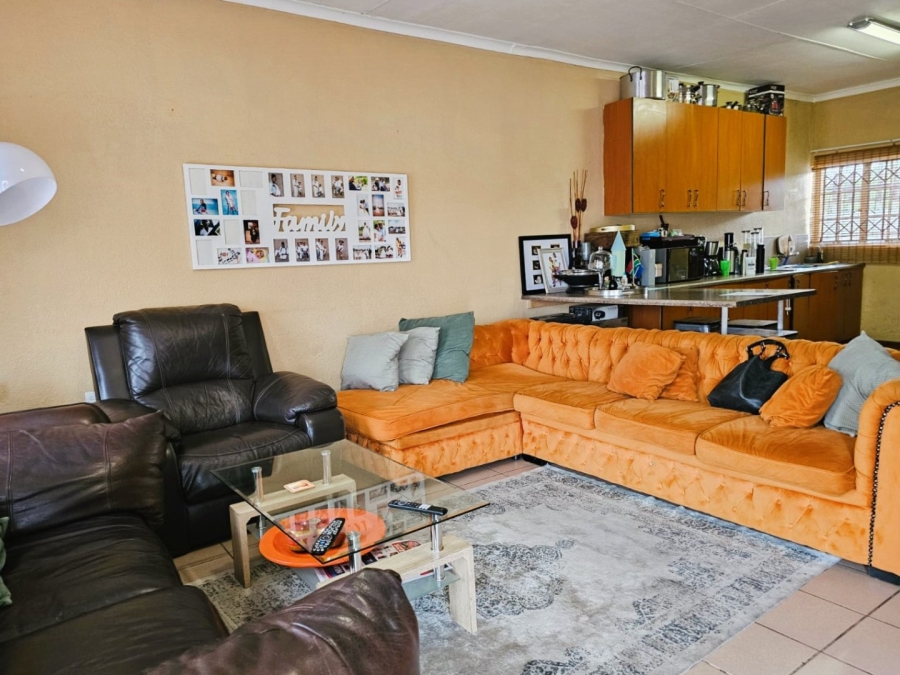 2 Bedroom Property for Sale in Secunda Mpumalanga