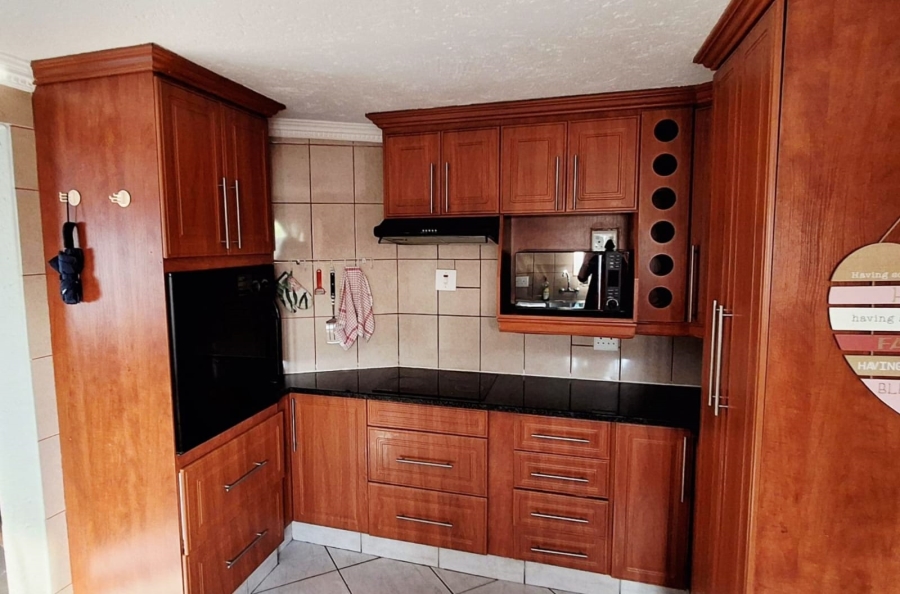 3 Bedroom Property for Sale in Secunda Mpumalanga