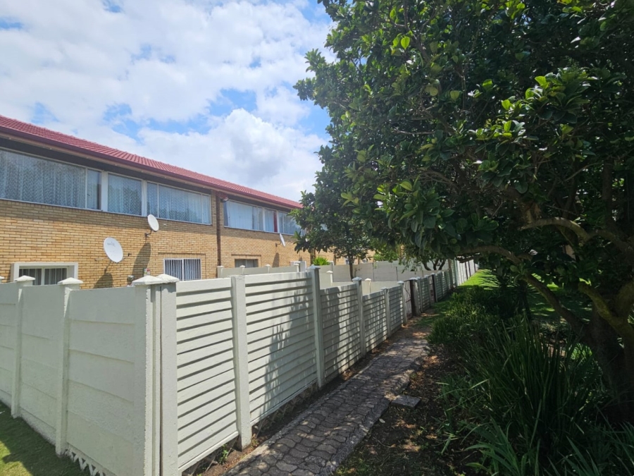 2 Bedroom Property for Sale in Secunda Mpumalanga