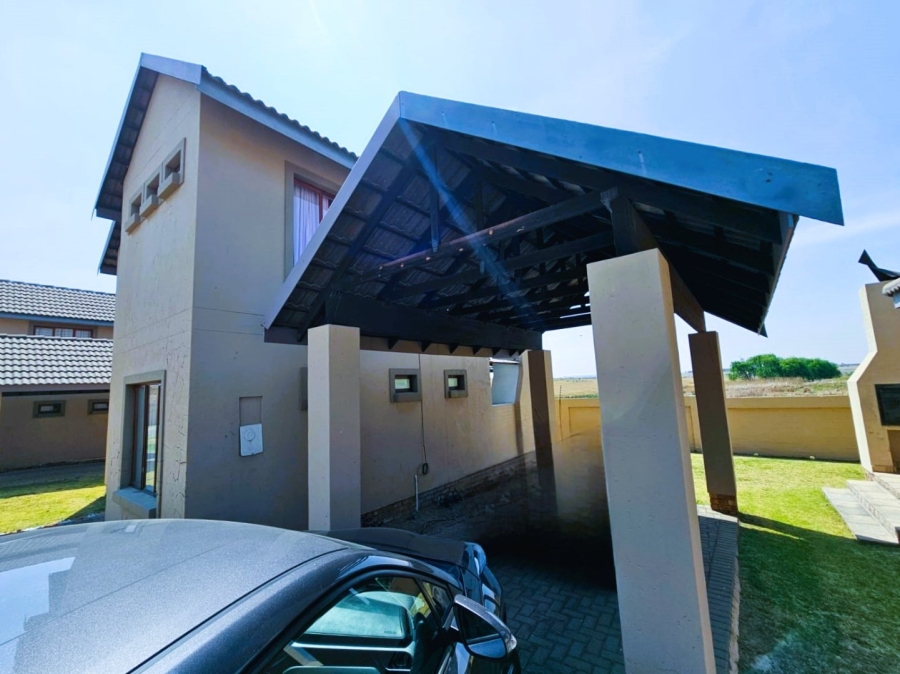 2 Bedroom Property for Sale in Noordrand Mpumalanga