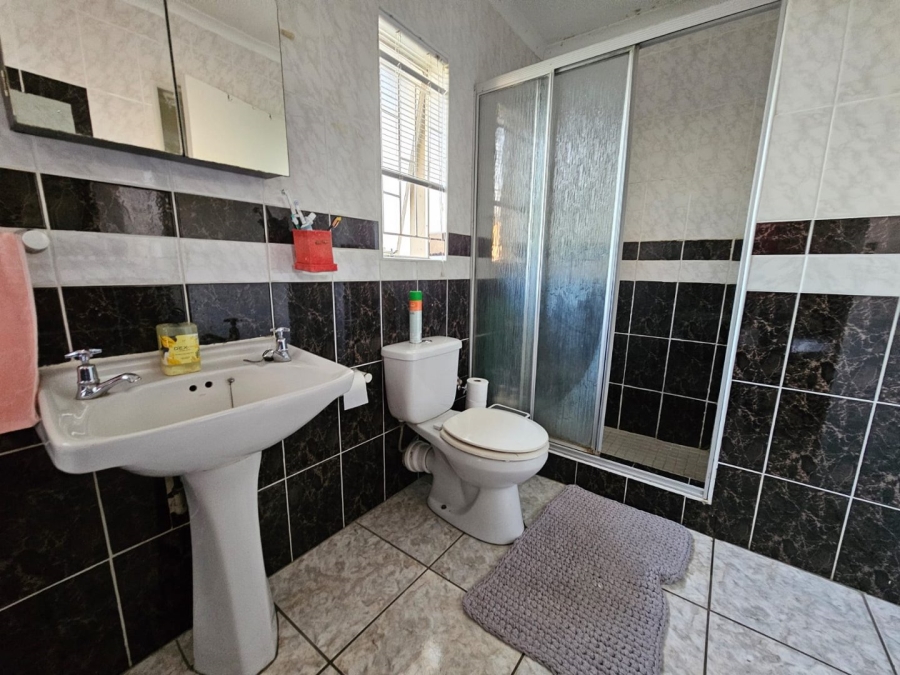 4 Bedroom Property for Sale in Sunset Park Mpumalanga