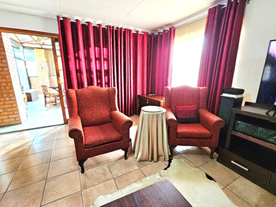 3 Bedroom Property for Sale in Cosmosrand Mpumalanga