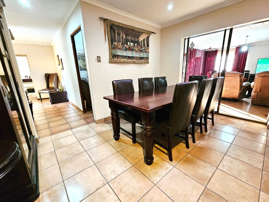 3 Bedroom Property for Sale in Cosmosrand Mpumalanga