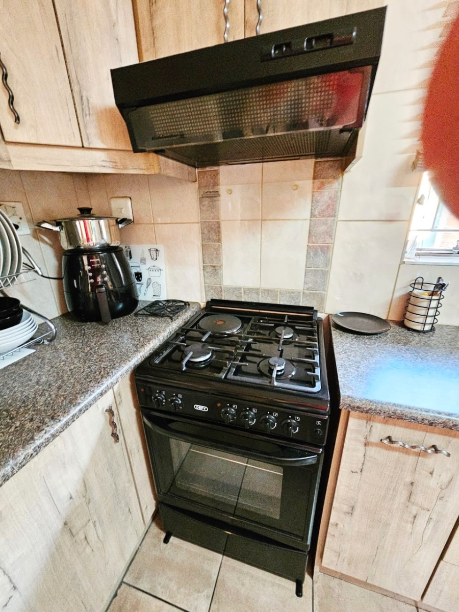 3 Bedroom Property for Sale in Cosmosrand Mpumalanga