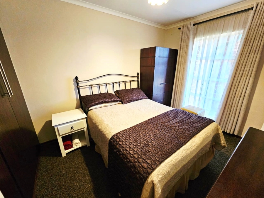 3 Bedroom Property for Sale in Cosmosrand Mpumalanga