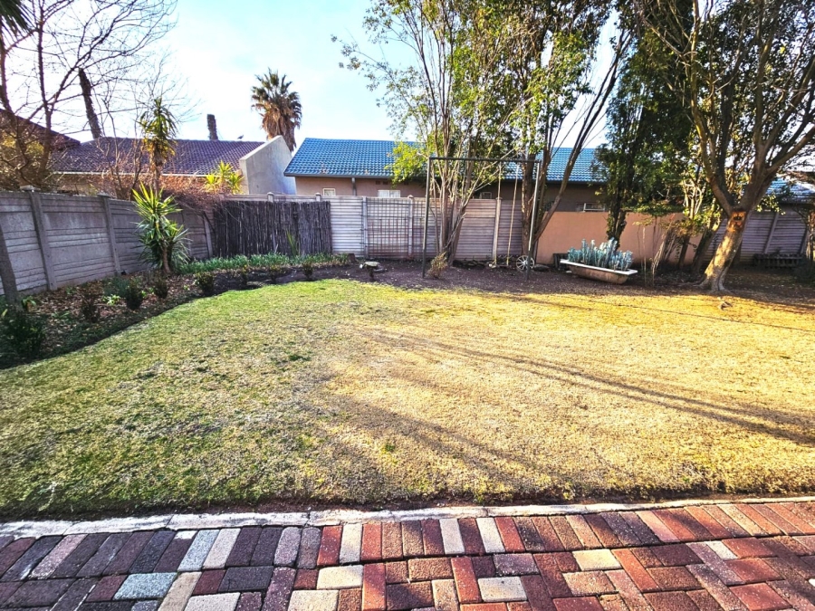 3 Bedroom Property for Sale in Cosmosrand Mpumalanga